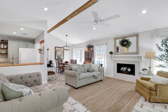 Magnolia - Image 2